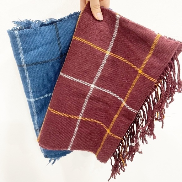 Old Navy Flannel Plaid Fringe 2 Scarf Bundle New - Picture 1 of 7